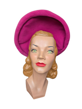 Load image into Gallery viewer, 1940s/1950s Bright Pink Halo Hat
