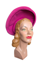 Load image into Gallery viewer, 1940s/1950s Bright Pink Halo Hat
