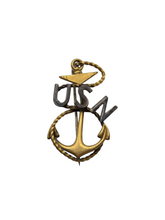 Load image into Gallery viewer, 1940s World War Two USN Sweetheart Brooch
