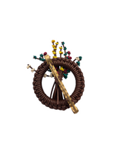 Load image into Gallery viewer, 1940s Brown Make Do and Mend Wirework Brooch
