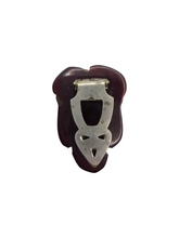 Load image into Gallery viewer, 1940s Dark Red Carved Bakelite Dress Clip
