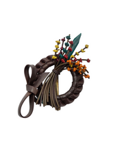 Load image into Gallery viewer, 1940s Brown Make Do and Mend Wirework Brooch
