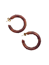 Load image into Gallery viewer, 1940s Brown Bakelite and Wire Hoop Earrings
