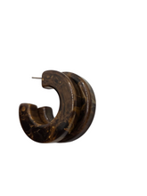 Load image into Gallery viewer, 1940s Small Brown Marbled Bakelite Hoop Earrings
