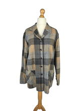 Load image into Gallery viewer, 1970s does 1940s Grey/Beige Pendleton Jacket
