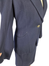 Load image into Gallery viewer, 1940s Navy Blue Pointed Collar Gabardine Suit
