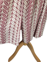 Load image into Gallery viewer, 1940s Dusky Pink and White Leaf Print Dress
