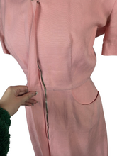 Load image into Gallery viewer, 1940s Pink Moygashel Zip Front Dress
