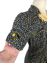 Load image into Gallery viewer, 1940s Black and Yellow Floral Zip Front Dress
