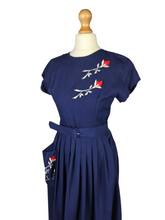 Load image into Gallery viewer, 1940s Royal Blue Pleated Dress With Red and White Flowers
