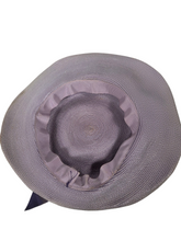 Load image into Gallery viewer, 1940s Lilac Straw/Raffia Hat With Flowers
