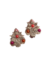 Load image into Gallery viewer, 1940s Celluloid Christmas Tree Earrings

