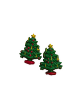 Load image into Gallery viewer, 1940s Celluloid Green Christmas Tree Earrings
