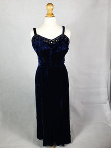 1940s Midnight Blue Silk Velvet Dress With Beading and Buttons