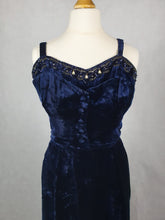 Load image into Gallery viewer, 1940s Midnight Blue Silk Velvet Dress With Beading and Buttons
