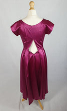 Load image into Gallery viewer, 1950s Magenta Pink Liquid Satin Dress With Pleats and Layered Collar
