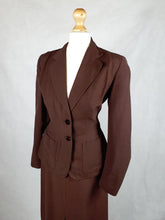 Load image into Gallery viewer, 1940s Chocolate Brown Lightweight Gabardine Suit
