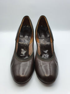 1940s Chocolate Brown Court Shoes