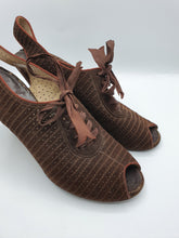 Load image into Gallery viewer, 1930s/1940s Brown Suede Shoes With Punched Holes and Ribbon Laces
