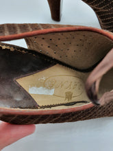 Load image into Gallery viewer, 1930s/1940s Brown Suede Shoes With Punched Holes and Ribbon Laces
