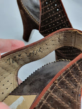 Load image into Gallery viewer, 1930s/1940s Brown Suede Shoes With Punched Holes and Ribbon Laces
