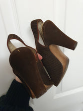 Load image into Gallery viewer, 1930s/1940s Brown Suede Shoes With Punched Holes and Ribbon Laces
