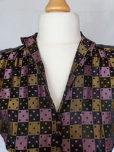 Load image into Gallery viewer, 1950s Novelty Domino Print Green and Purple Dress
