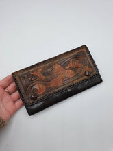 Load image into Gallery viewer, 1930s Brown Leather Small Fish Clutch Bag
