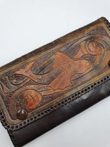 1930s Brown Leather Small Fish Clutch Bag