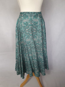 1950s Blue, Black and White Paisley Print Full Circle Skirt