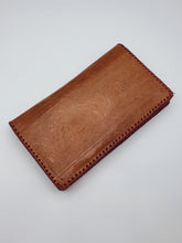 Load image into Gallery viewer, 1930s Tan and Red Egyptian Tourist Clutch Bag
