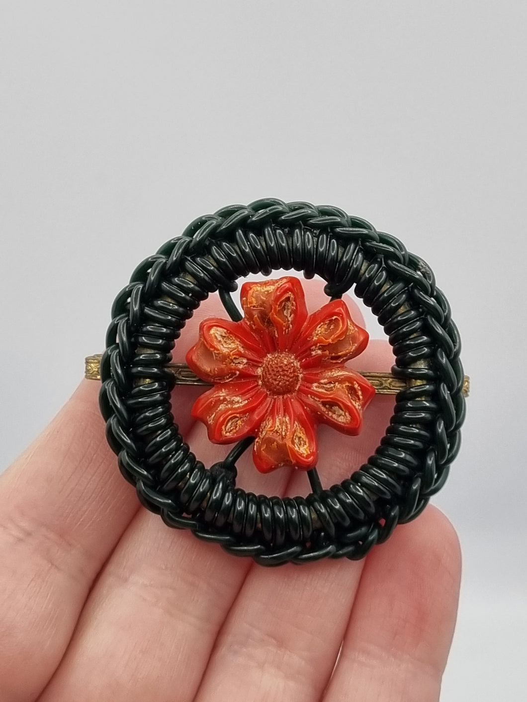 1940s Dark Green and Red Flower Wirework Make Do and Mend Brooch
