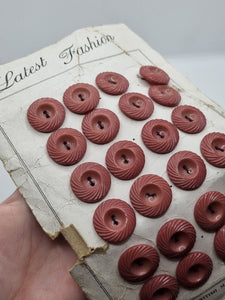 1940s Deadstock Dusky Pink Carded Buttons