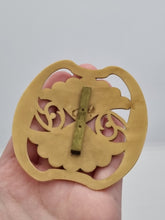 Load image into Gallery viewer, Edwardian Cream Celluloid Buckle
