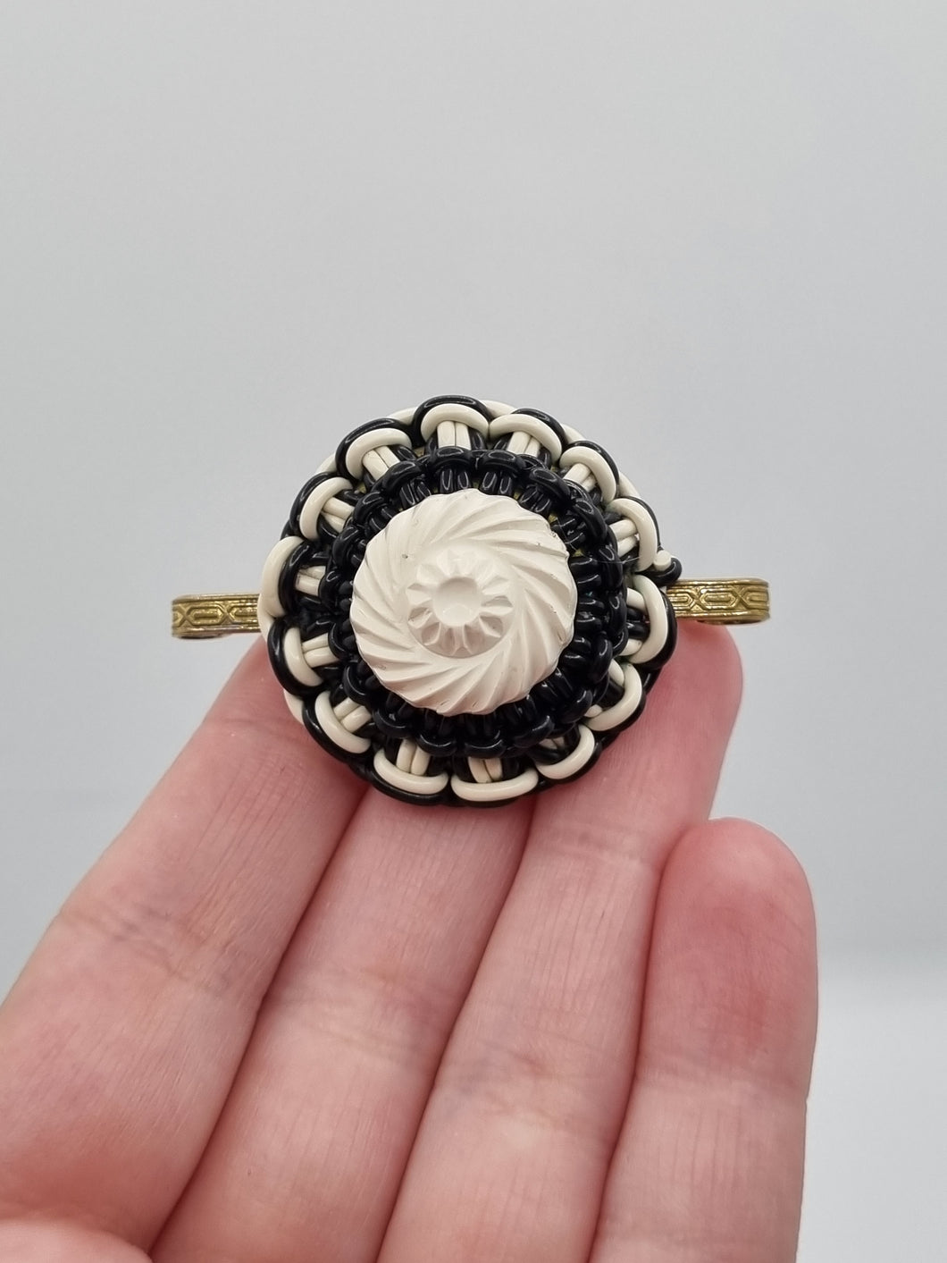 1940s Make Do and Mend Wirework Black and White Brooch