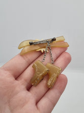 Load image into Gallery viewer, 1930s Horn Austrian Edelweiss Skis Boots Brooch
