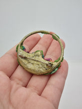 Load image into Gallery viewer, 1940s Multicoloured Make Do and Mend Flower Basket Brooch
