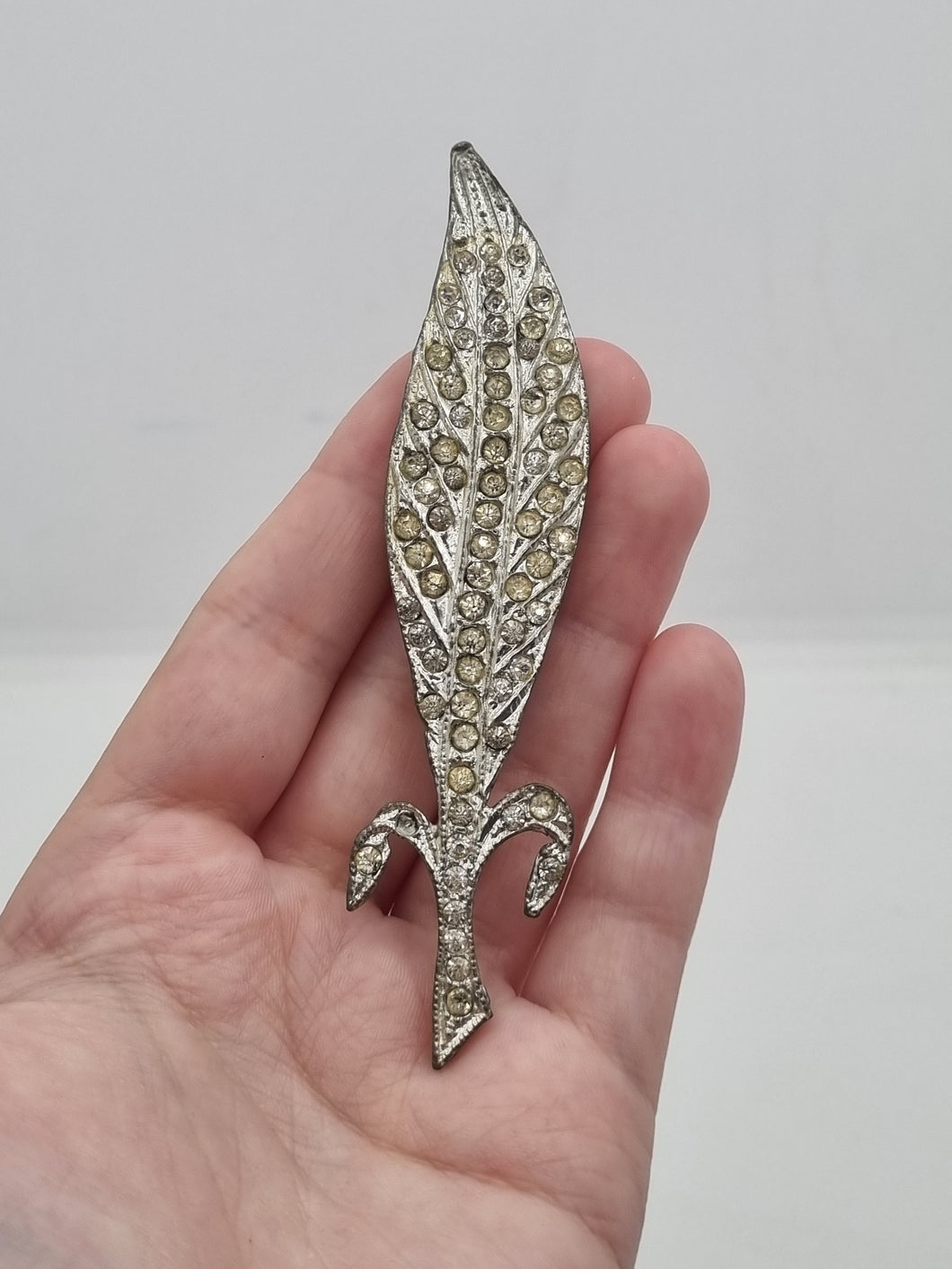 1930s Art Deco Huge Pot Metal Wheat Brooch