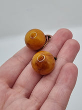 Load image into Gallery viewer, 1940s/1950s French Honey/Caramel/Orange Marbled Bakelite Earrings
