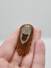 Load image into Gallery viewer, 1940s Green/Orange Chunky Carved Bakelkte Dress Clip
