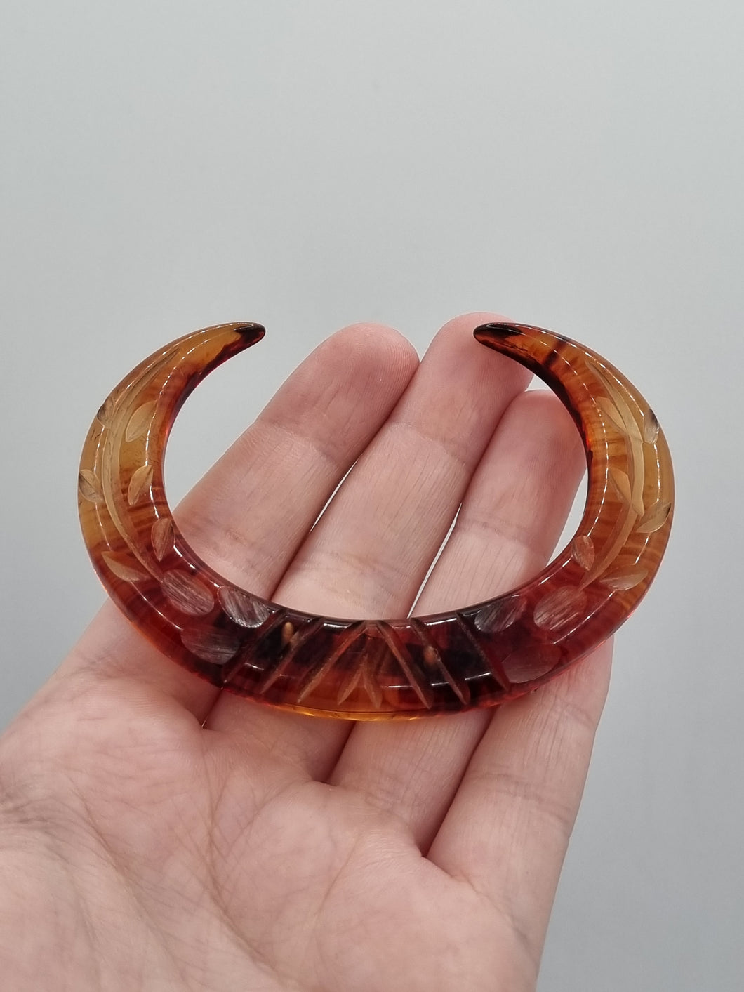 1940s Large Carved Inky Root Beer Bakelite Brooch