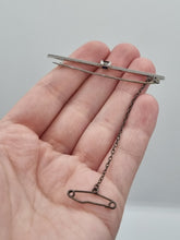 Load image into Gallery viewer, Edwardian 9ct White Gold Bar Brooch With Blue Stone
