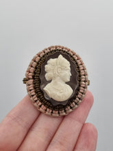 Load image into Gallery viewer, 1940s Brown and Pink Make Do and Mend Wirework Brooch
