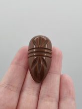 Load image into Gallery viewer, 1940s Small Chocolate Brown Carved Bakelite Dress Clip
