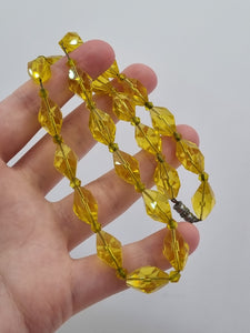 1930s Yellow Faceted Glass Necklace