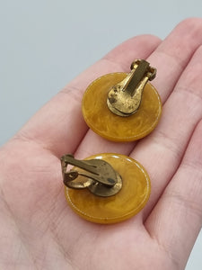 1940s Marbled Butterscotch Bakelite Clip Earrings