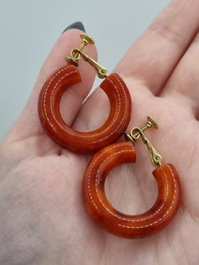 1940s Marbled Brick Red Chunky Bakelite Screwback Earrings