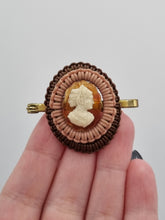 Load image into Gallery viewer, 1940s Brown and Pink Cameo Wirework Brooch
