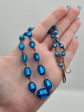 Load image into Gallery viewer, 1920s/1930s Blue Foil Glass Rolled Wire Necklace
