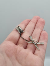 Load image into Gallery viewer, 1940s World War Two US Infantry Sweetheart Brooch
